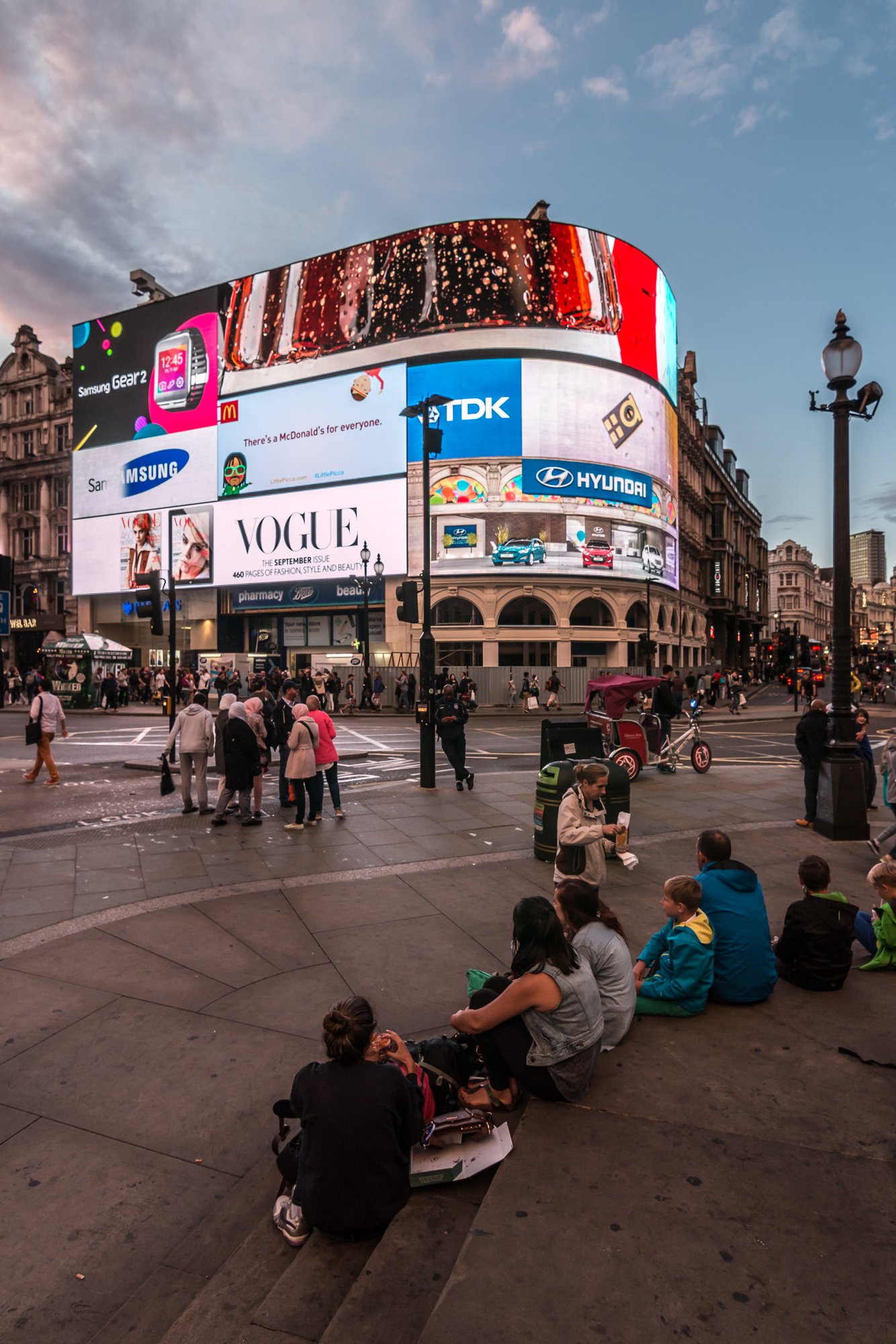Piccadilly Circus 1/1