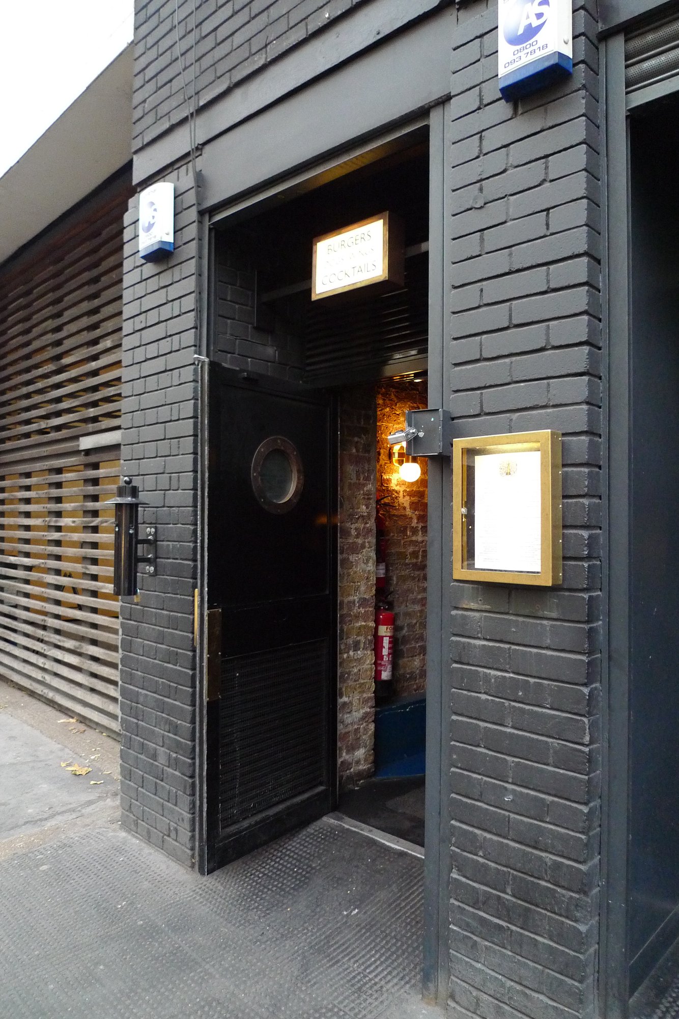 Hawksmoor (Seven Dials) 1/1